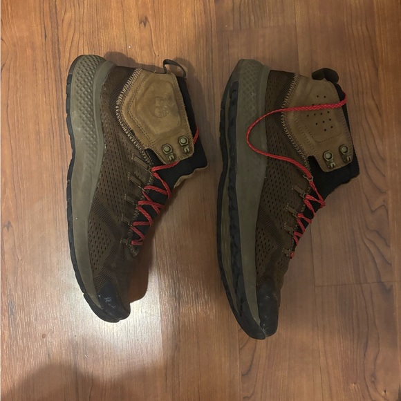 Timberland Men's Brown Boots with Red Laces - Picture 4 of 5